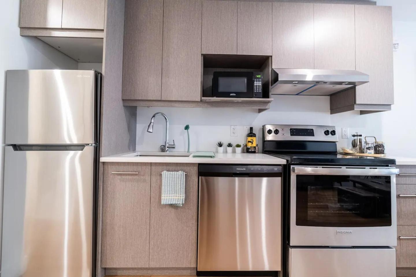 Rozenhaus Montreal Hotel Pokoj fotografie